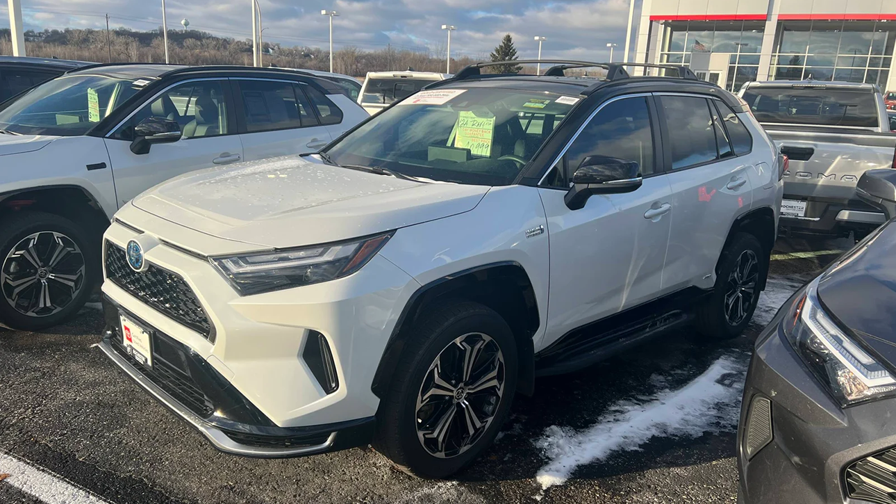 2024 Toyota RAV4 Prime XSE AWD