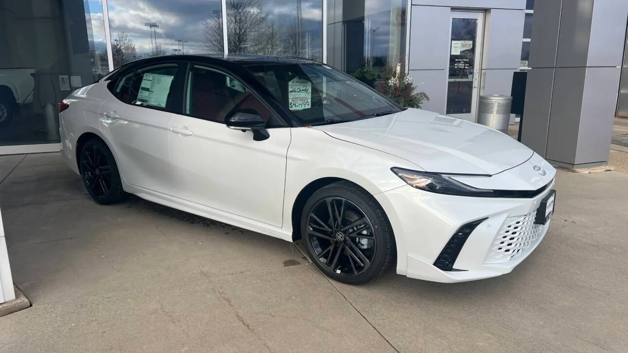 2026 Toyota Camry XSE (Red Interior)
